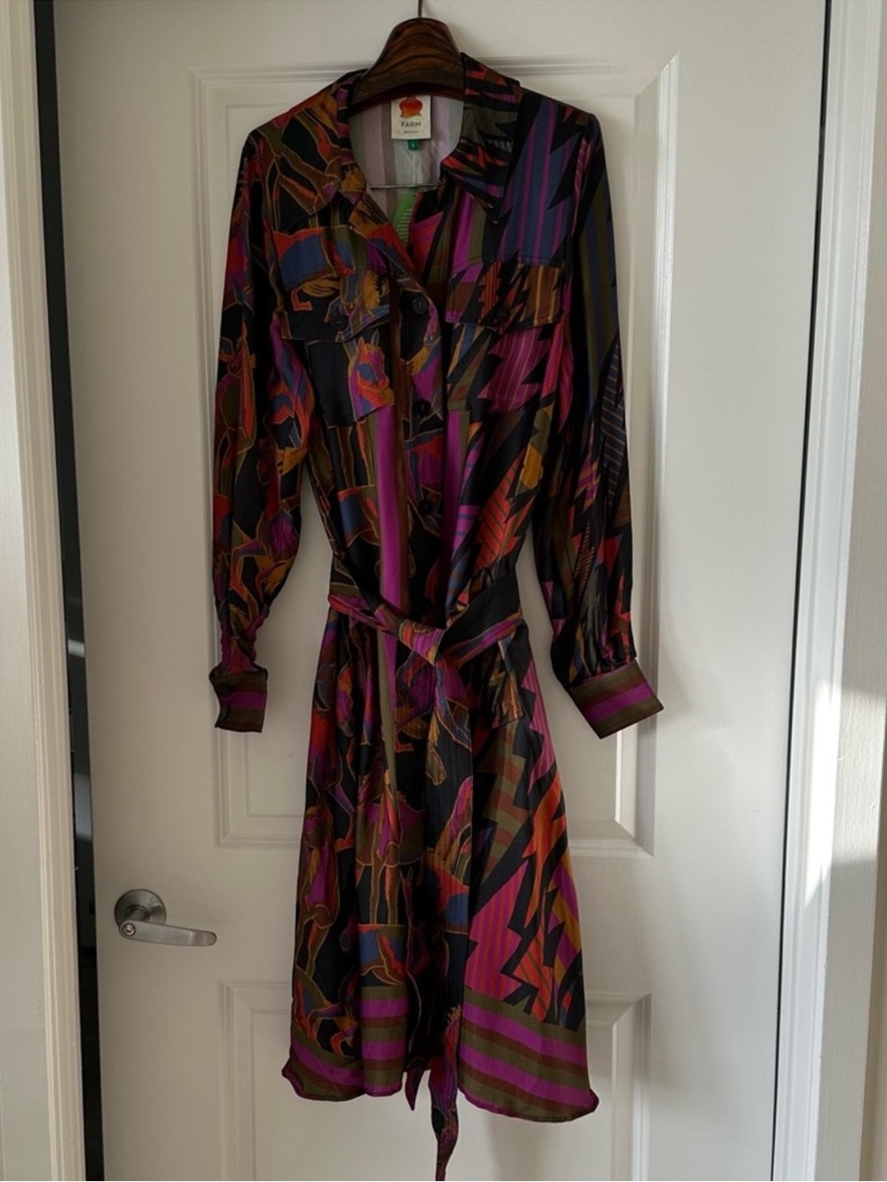 Farm Rio Black Mixed Wild Horses Shirtdress - Picture 5 of 9